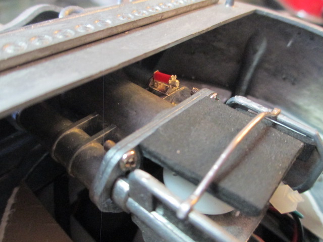 I pulled the previous flat bar and replaced it with a round breech support.  The Elevator Quadrant was scratched out of brass and plastic tube and wire.