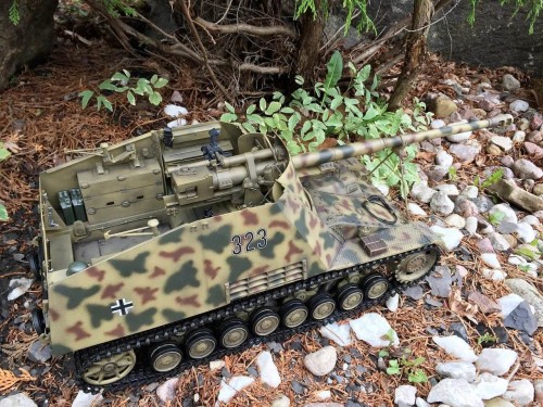 Juckenburg 1/16 scale Nashorn Panzerjager