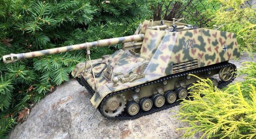 Juckenburg 1/16 scale Nashorn Panzerjager