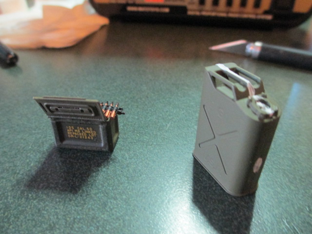 Markings for the deluxe ammo can and cleaning up the Jerrycan.