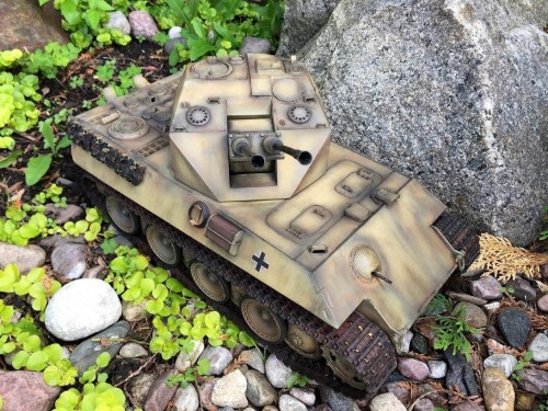 Juckenburg Flakpanther Coelian