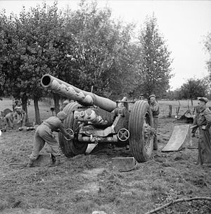 300px-7.2_inch_howitzer_of_51st_Heavy_Regiment.jpg