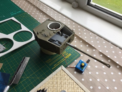 Clark servo recoil in a Cromwell