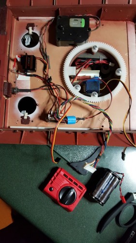 A quick shot for Herman of the upper electrics