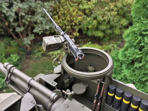 Tamiya M2 machine gun on M7 Priest