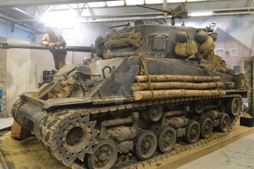 the_tank_museum_sherman_fury_by_drago_husky-d8dz5i5.jpg