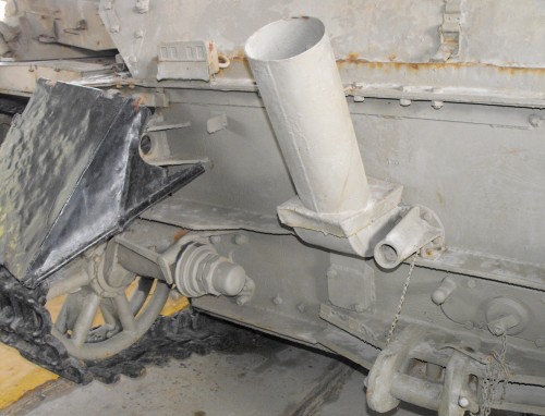 panzer_iv_29_of_30 REAR 2.jpg (244.39 KiB) Viewed 4733 times Panzer IV idler mounting/housing.