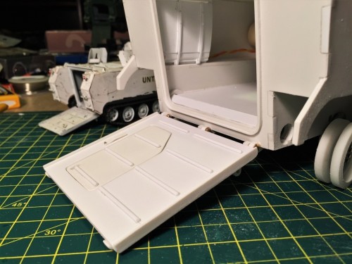 Ludwigs M113 rear ramp