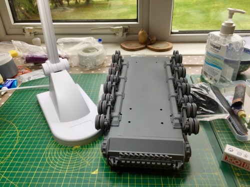 Tamiya Pz IV chassis in grey primer