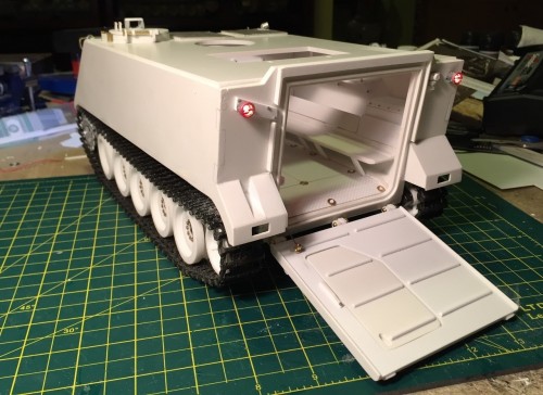 M113 rear panel