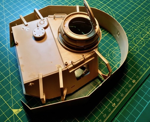 Tamiya Pz IV turret with some added components