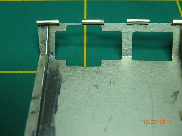 Notice upper and lower notches in Mud guard. Should be just a rectangle for later versions.