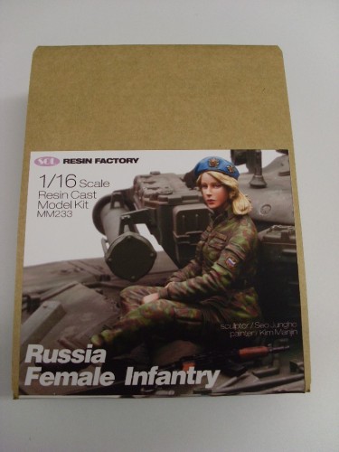 SOL MM223 russian infantry female  (4).JPG