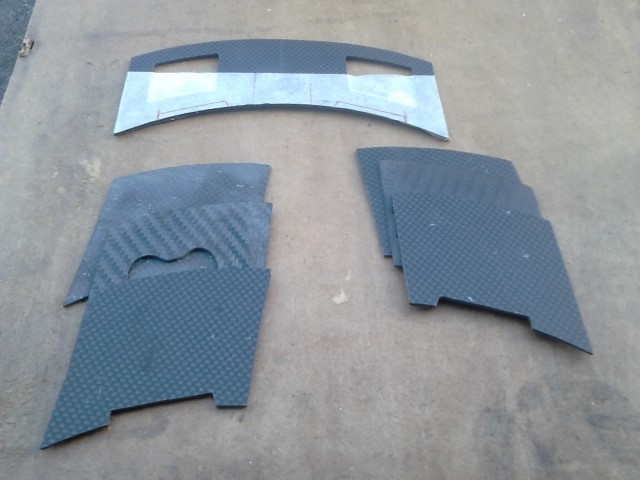 Rear box lid plates