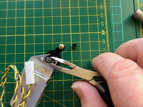 Tamiya Pz IV fitting Elevation Motor circlip