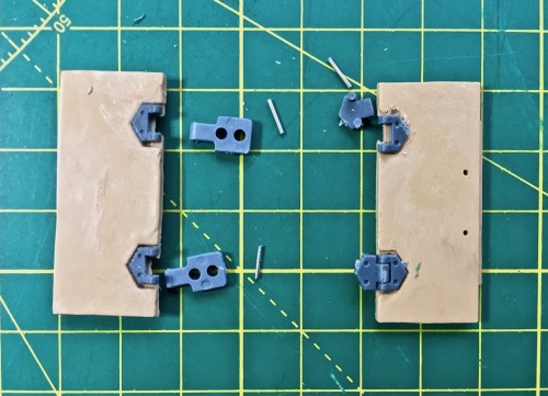 StuG IV- making hinges for M. Gunner's hatch