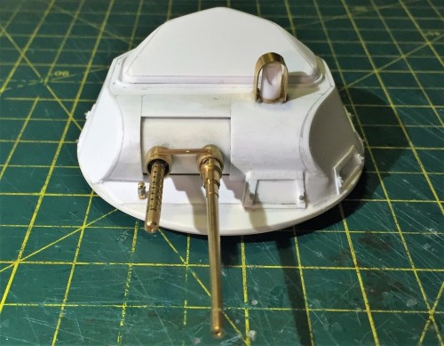 Ludwigs 1/16 V-100 Commando armored car
