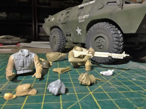 V-100 Commando