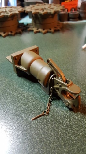 Half a dozen coats of the Model Masters Olive Drab...I will do final touch up tomorrow with a brush.