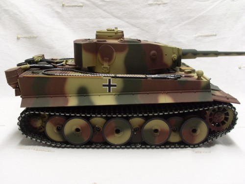 rc tank de tiger all metal inc turret (3).JPG