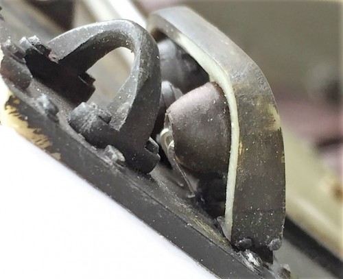 Capture4.JPG (156.11 KiB) Viewed 5387 times M113 headlights