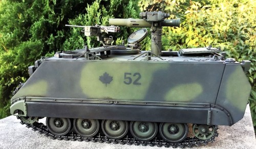 1/16 RC M-113 A2 with Tow missile launcher and interior details