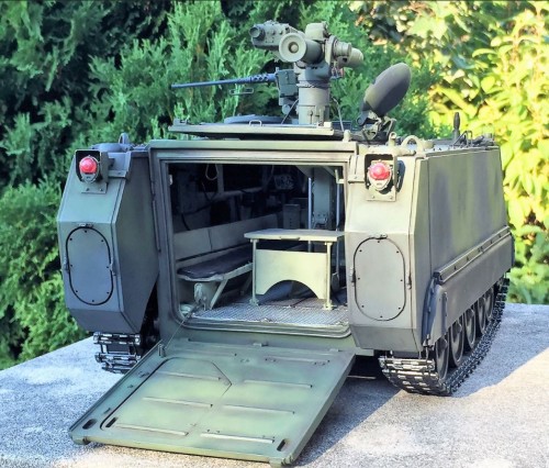 1/16 RC M-113 A2 with Tow missile launcher and interior details