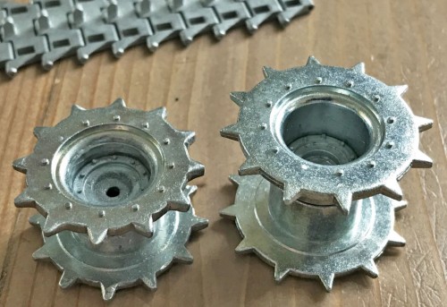 1/16 M41 Walker Bulldog tracks and sprockets