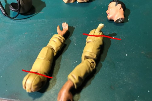 Capture2.JPG (109.09 KiB) Viewed 7118 times ARVN 1/16 tank crew RC for Walker Bulldog