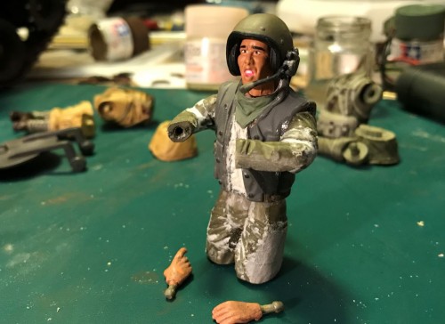 ARVN 1/16 tank crew RC for Walker Bulldog