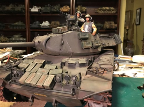 Capture5.JPG (144.69 KiB) Viewed 7118 times ARVN 1/16 tank crew RC for Walker Bulldog