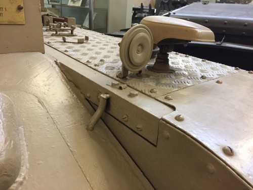 Pz IV details l.h. front fender