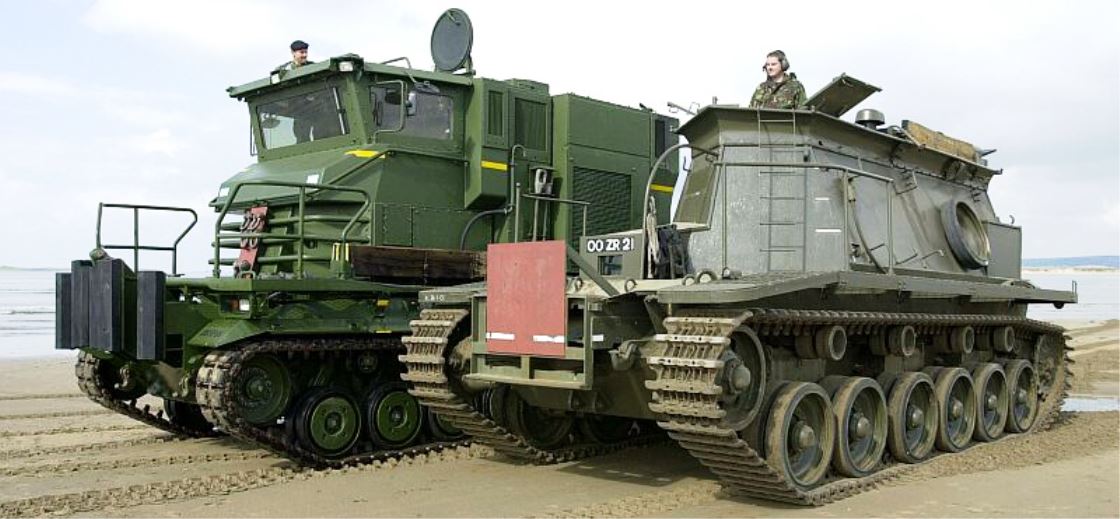 Centurion BARV and Hippo Leopard BARV