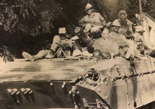 Capture0.JPG (226.04 KiB) Viewed 4707 times BMP-1 crew and infantry 1/16