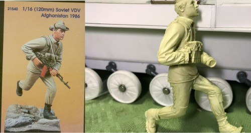 Capture1.JPG (119.45 KiB) Viewed 4763 times BMP-1 crew and infantry 1/16