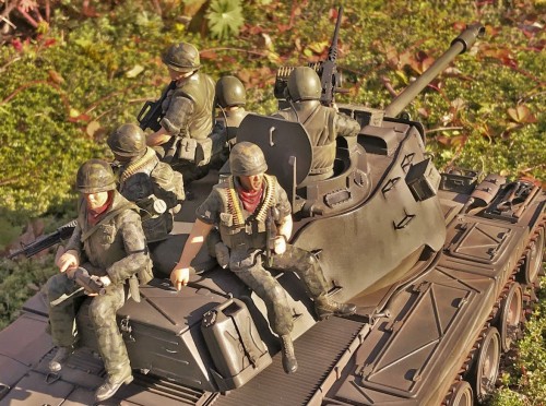 Capture4.JPG (252.27 KiB) Viewed 4269 times Heng Long M41A3 Walker Bulldog 1/16 RC fixed