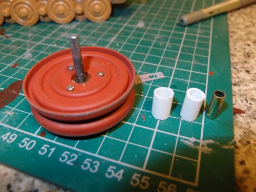 P1115087.jpg (232.09 KiB) Viewed 2516 times New bearings are hard to find for the older KTs