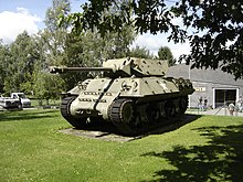 220px-M10_Achilles_self-propelled_gun_outside_the_Bastogne_Historical_Centre.jpg