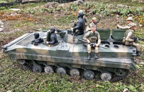 Soviet BMP-1 1980s Afghanistan1/16 RC