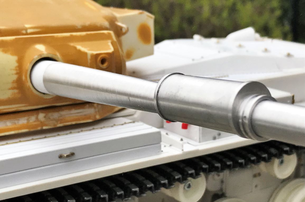 1/16 RC Centurion tank build IDF