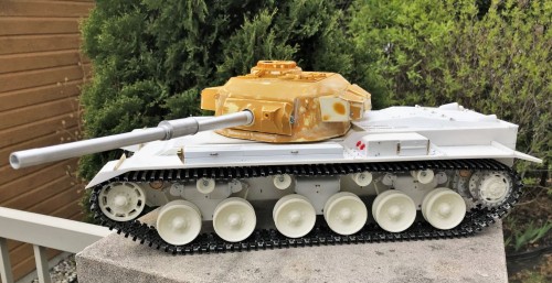 1/16 RC Centurion tank build IDF
