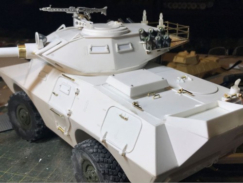 RC 1/16 V-150 V150 Cadillac Gage Commando with 90mm Cockerill gun turret