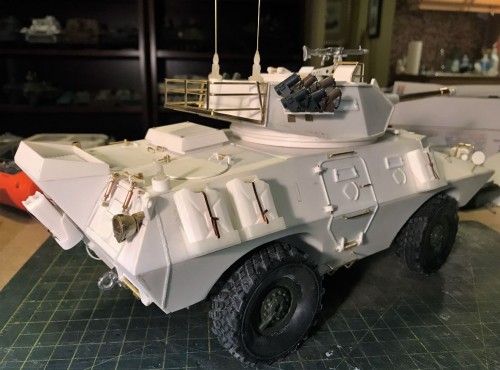 RC 1/16 V-150 V150 Cadillac Gage Commando with 90mm Cockerill gun turret