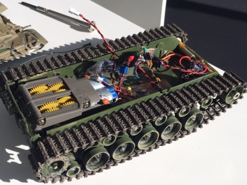 inside view showing that sweet Tamiya gearbox. This one is from a Tamiya Bulldozer kit.