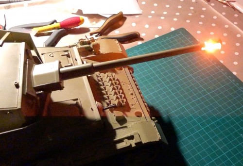 Tamiya Pz IV-first cannon shot.jpeg (216.19 KiB) Viewed 4566 times PzIV- testing gun flash and recoil