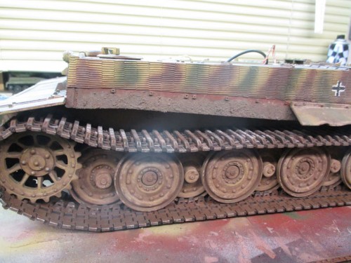 Tamiya Tiger 1-late version-the  wheels