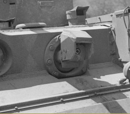 Comet crocodile nozzle