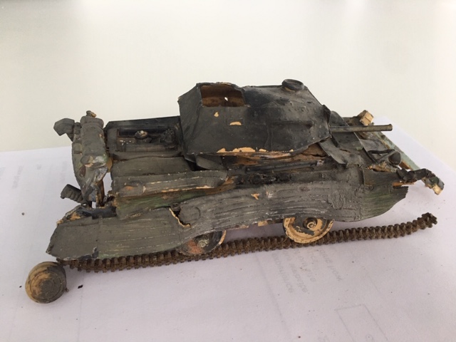 Tamiya British Crusader MkIII....My first radio remote control tank project from 1978! This was the first successful RRC model.