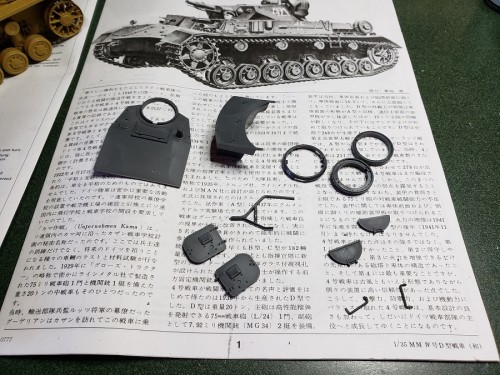 Cleaned up parts to complete the turret,,,.jpg