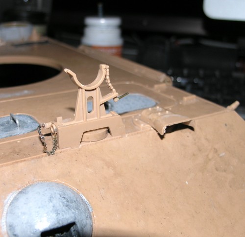 Fixed travel lock
